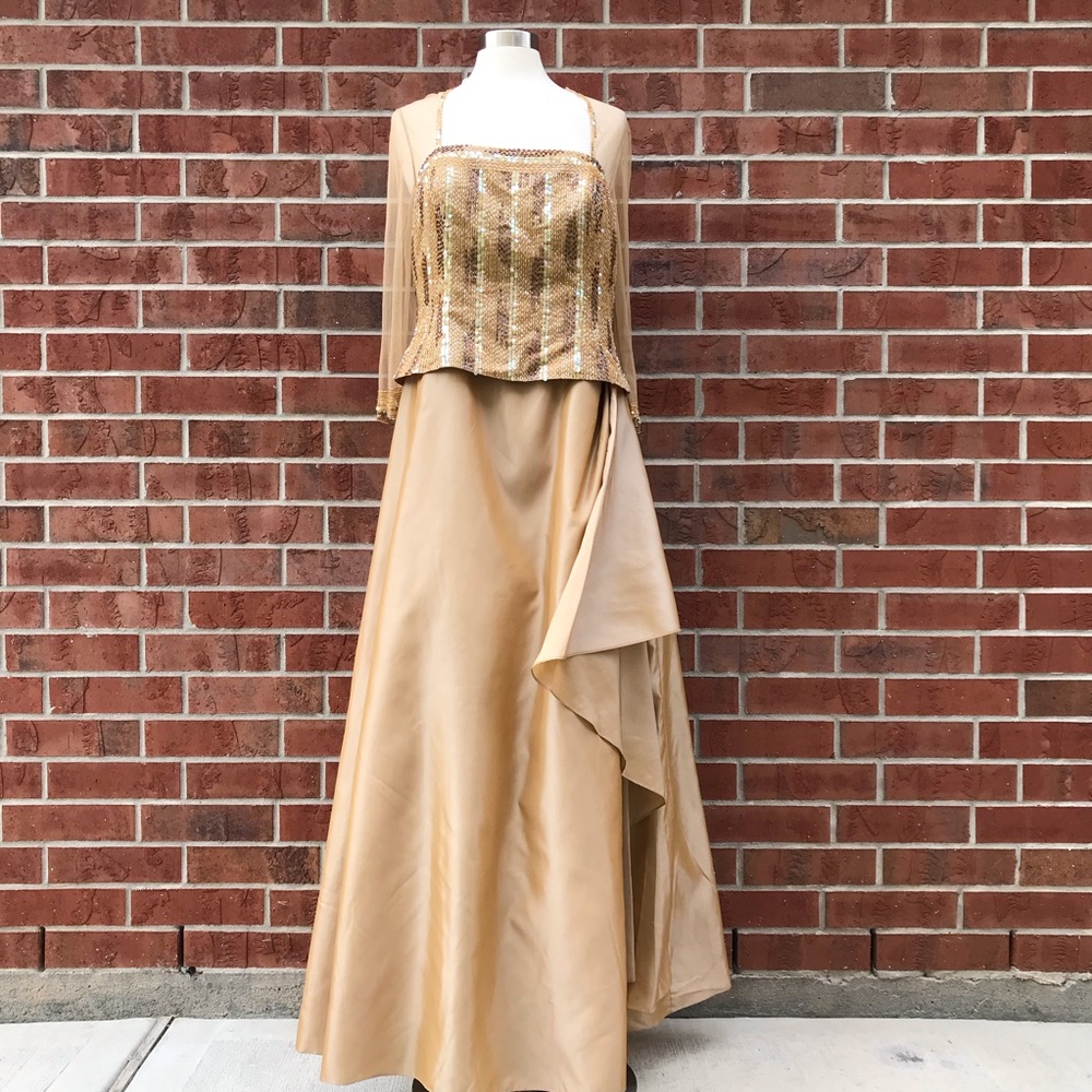 Jean De Lys Gold Champagne Formal Dress.